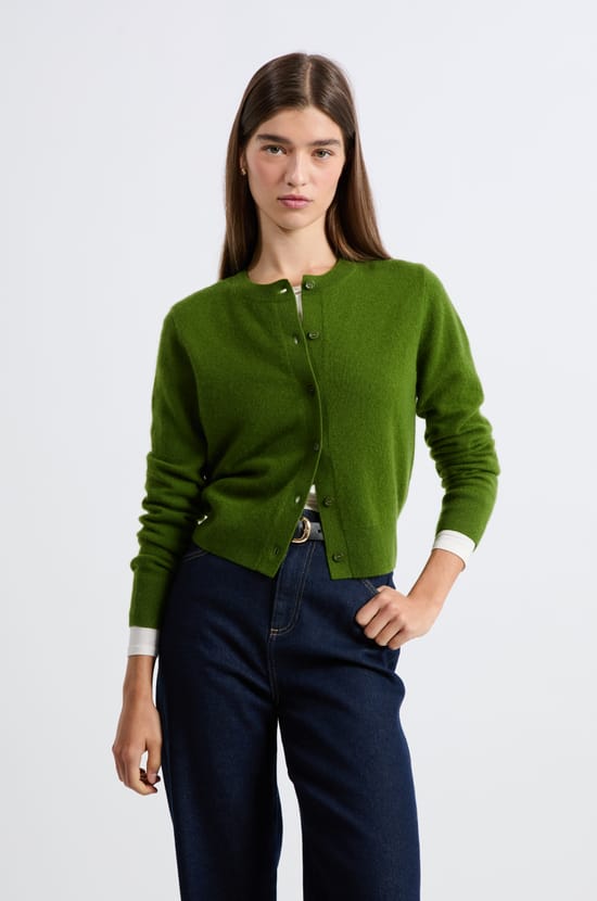 Pull cardigan avec boutons en cachemire;${refinementColor}