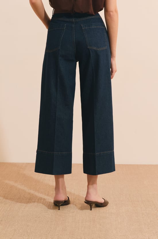 Straight Jeans with Front Pockets;${refinementColor}