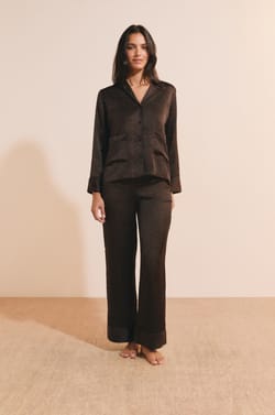 Chemise de pyjama satin&eacute;e &agrave; motifs;${refinementColor}
