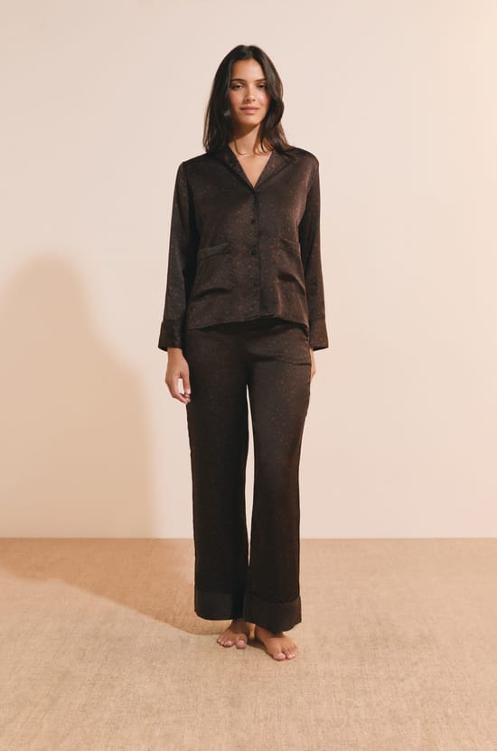 Chemise de pyjama satin&eacute;e &agrave; motifs;${refinementColor}