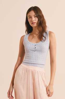 D&eacute;bardeur en pointelle;${refinementColor}