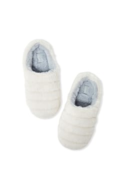 Chaussons mules;${refinementColor}