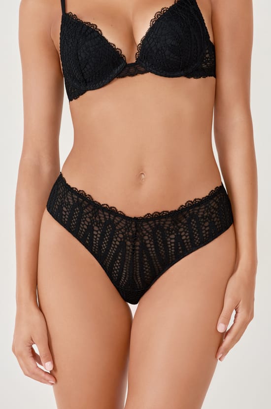 Shorty en dentelle;${refinementColor}