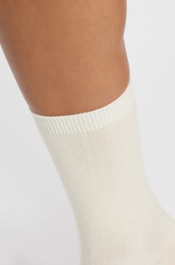Fine Knit Socks;${refinementColor}