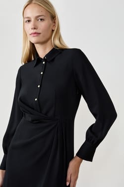 Robe chemise courte;${refinementColor}