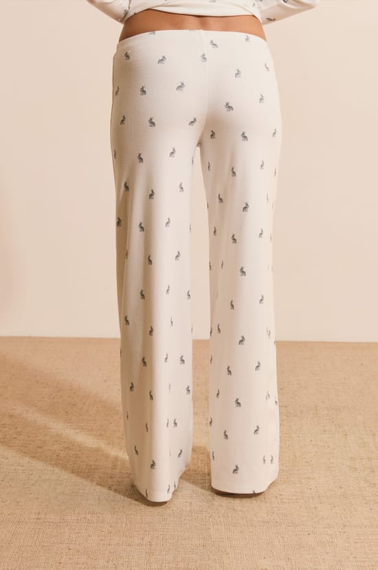 Pantalon de pyjama &agrave; motifs lapins;${refinementColor}
