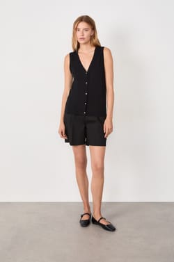 Pull polo col V;${refinementColor}