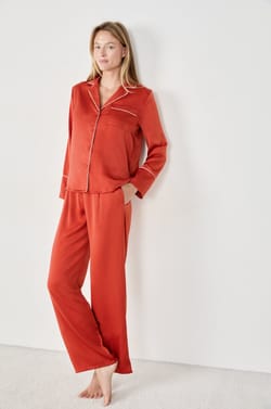 Pantalon de pyjama satin&eacute;;${refinementColor}