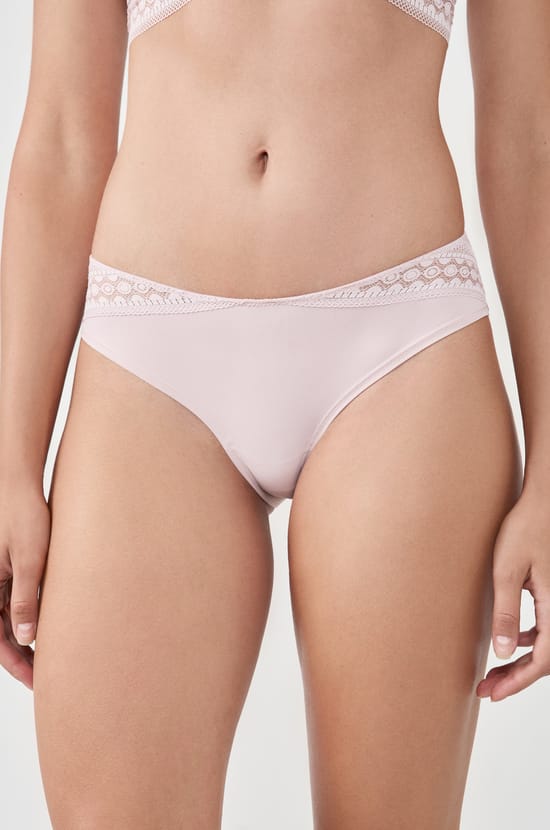  Braguita culotte con detalle de encaje ;${refinementColor}