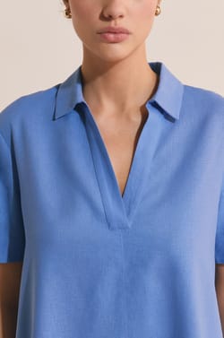 Robe courte avec lin;${refinementColor}