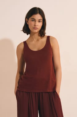 Top de pijama de lino;${refinementColor}