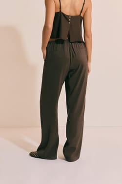 Pantalon fluide &eacute;lastiqu&eacute;;${refinementColor}