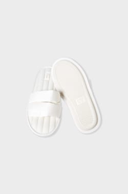 Satin flip-flop slippers;${refinementColor}