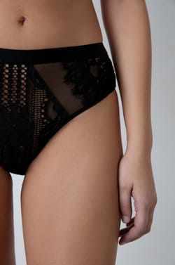 Lace Hipster;${refinementColor}