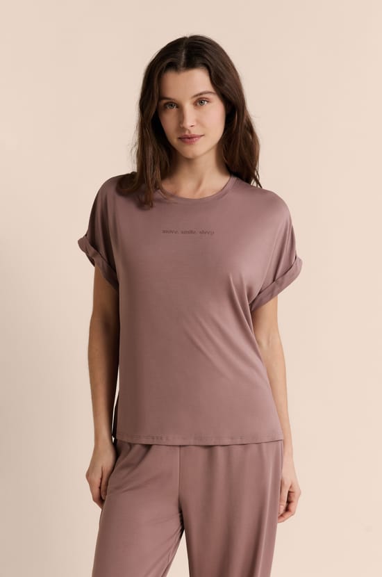 Short-sleeved pyjama t-shirt made with Aloe Vera enriched fibre;${refinementColor}