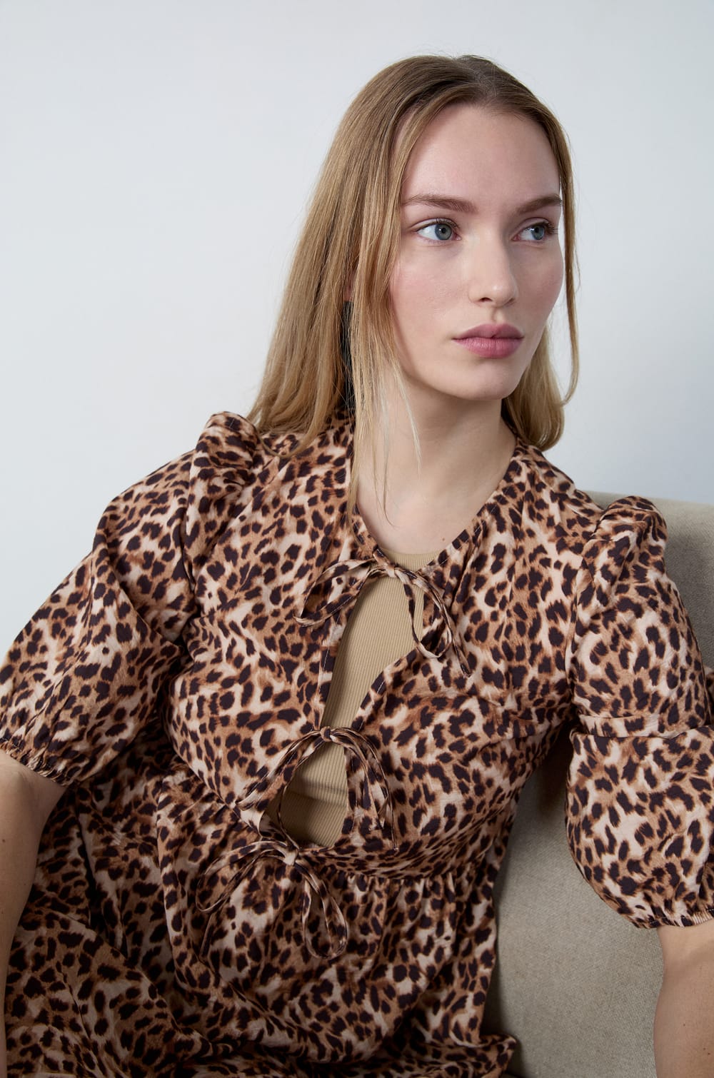Leopard print front-tie dress;${refinementColor}