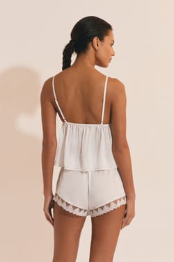 Caraco en satin avec broderie coeurs;${refinementColor}