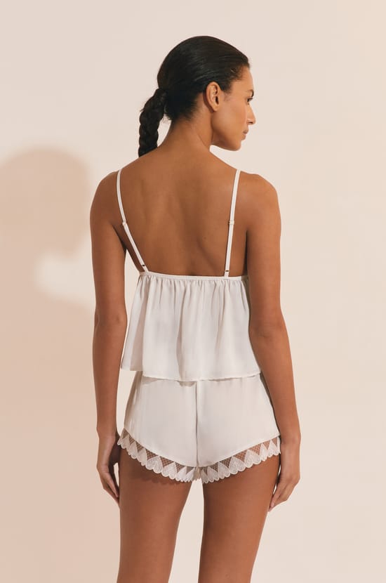 Caraco en satin avec broderie coeurs;${refinementColor}