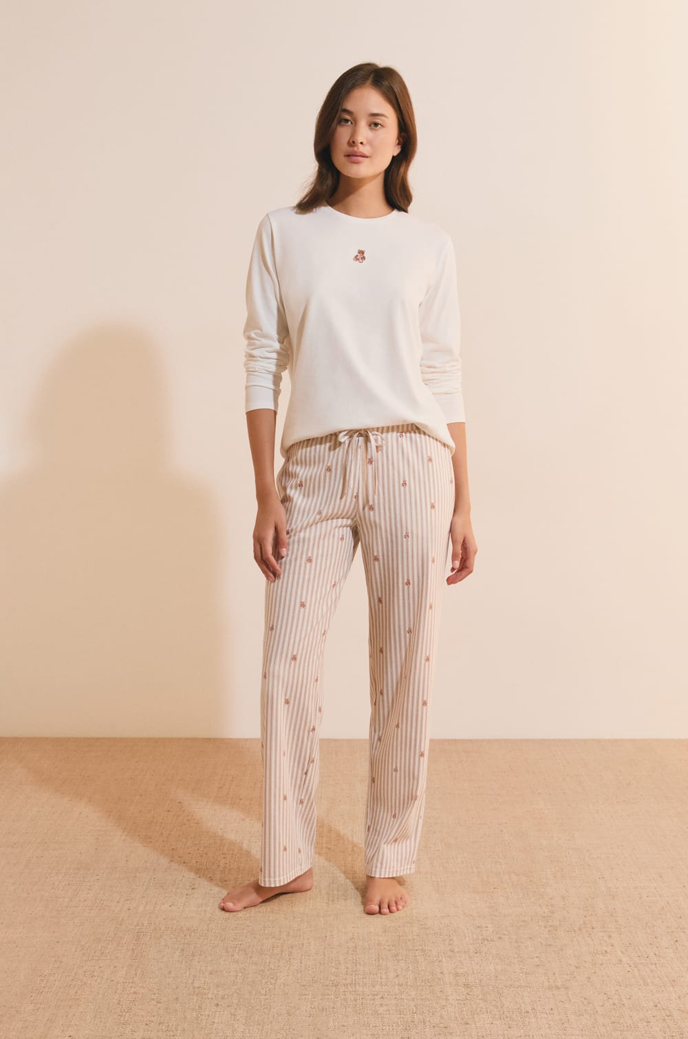 Ensemble de pyjama 3 pi&egrave;ces en coton;${refinementColor}