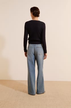 Jean coupe large;${refinementColor}