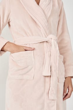 Velvet-Effect Robe;${refinementColor}