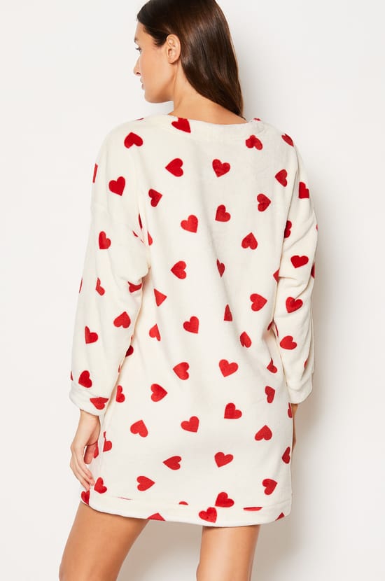 Chemise de nuit polaire à cœur Corgi;${refinementColor}