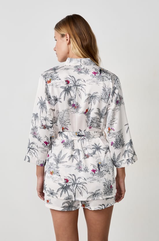 Bata estampada;${refinementColor}