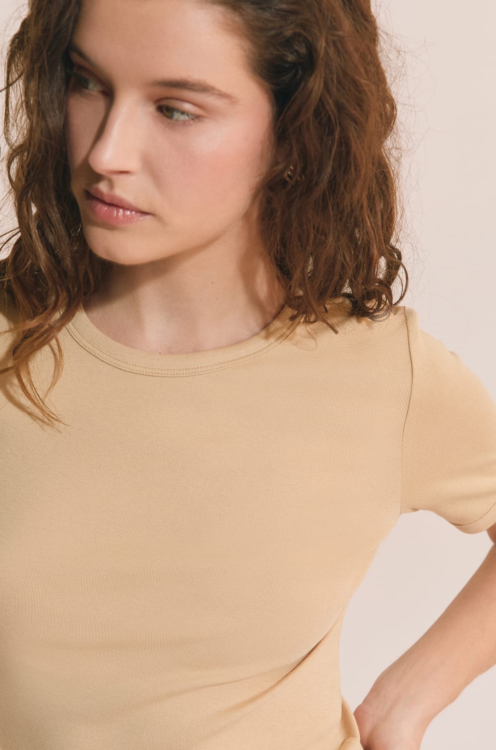 T-shirt manches courtes avec coton modal;${refinementColor}