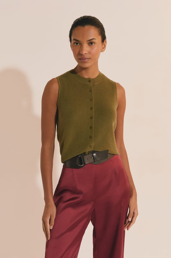 Cardigan sans manches;${refinementColor}