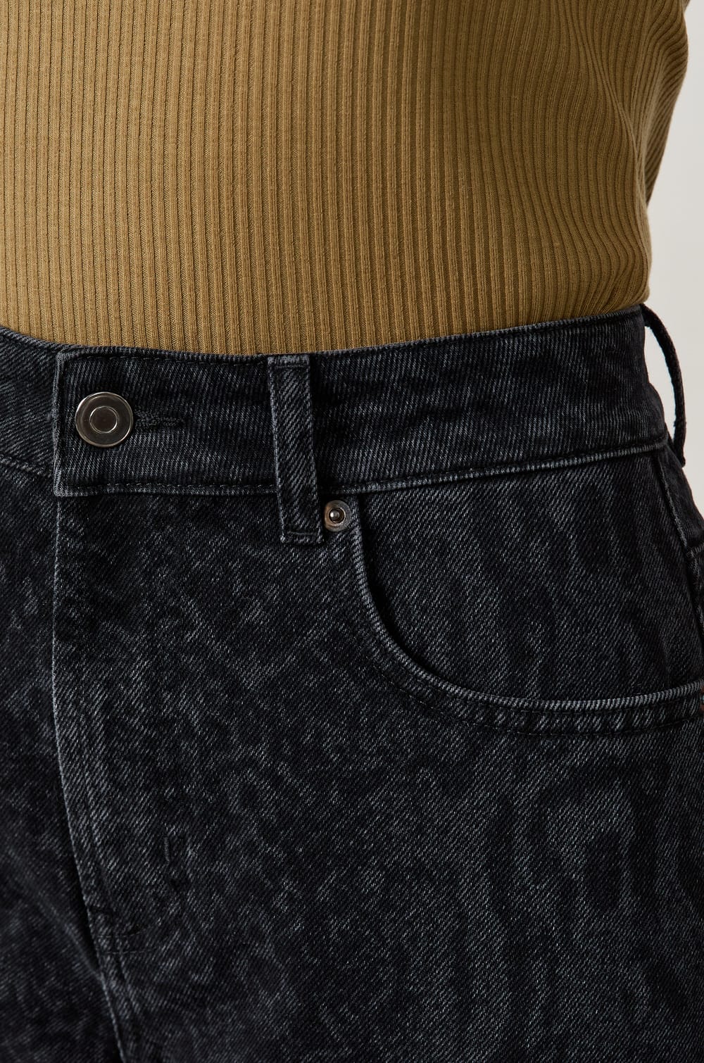Jean large en coton;${refinementColor}