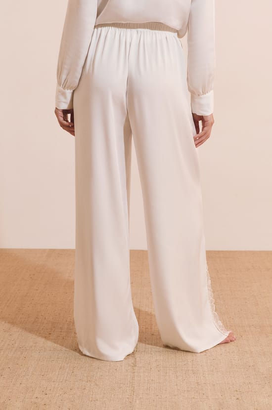 Pantalon de pyjama satin&eacute;;${refinementColor}