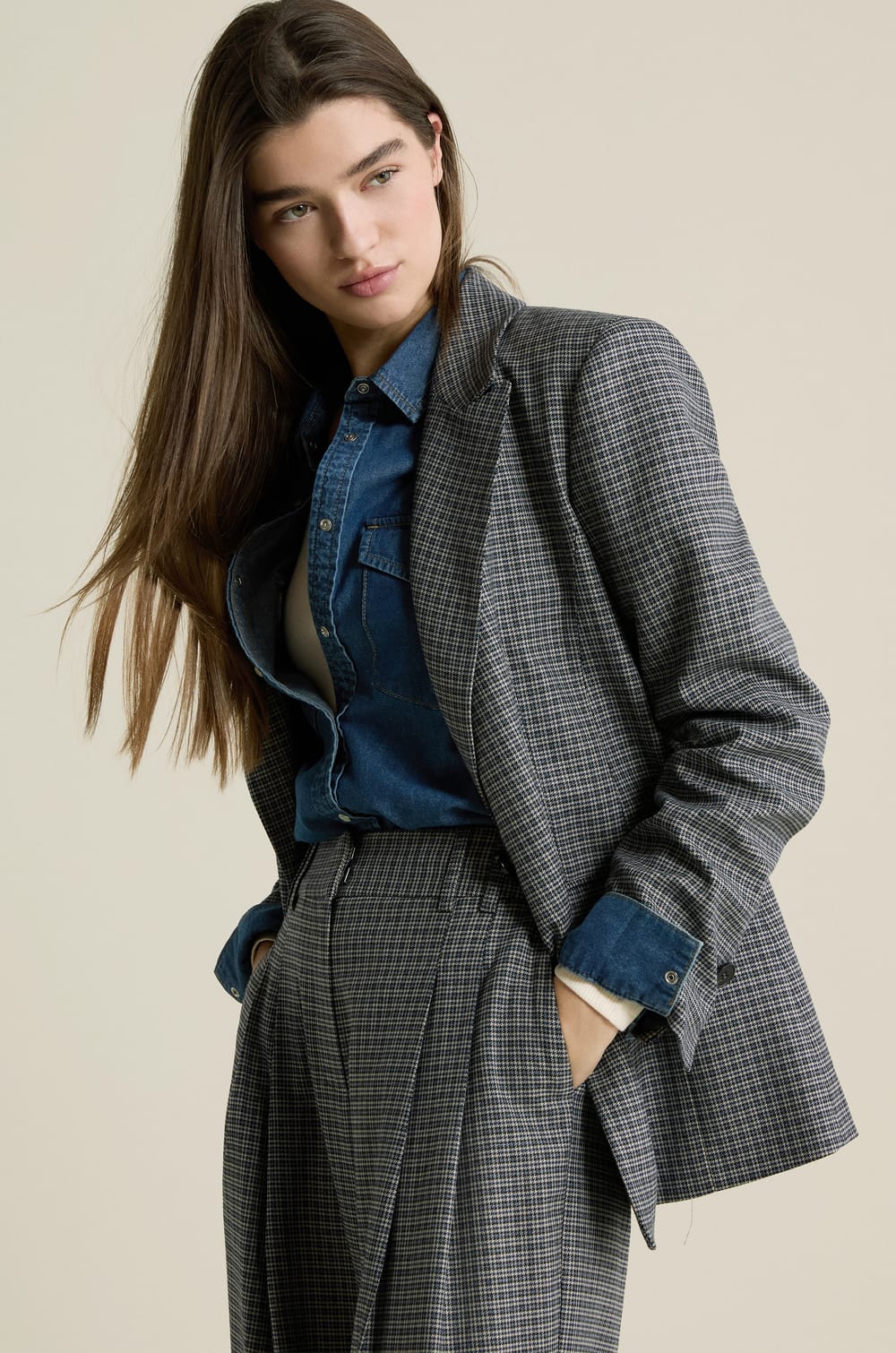 Checked Blazer;${refinementColor}