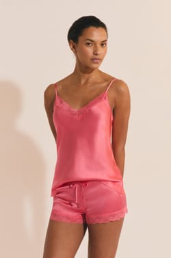 Caraco en soie d&eacute;tails dentelle;${refinementColor}