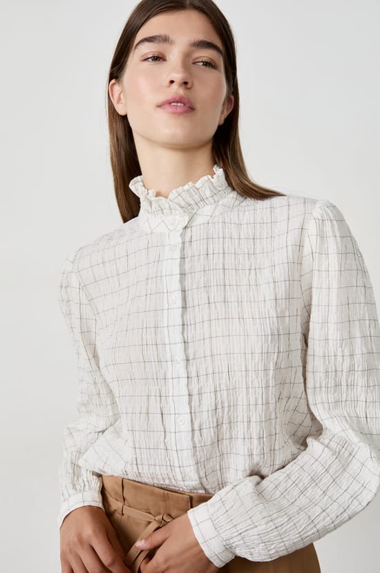 Checkered Shirt;${refinementColor}