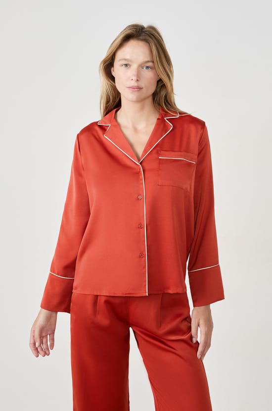 Chemise de pyjama satinée;${refinementColor}