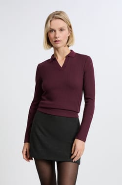 T-shirt manches longues col V;${refinementColor}