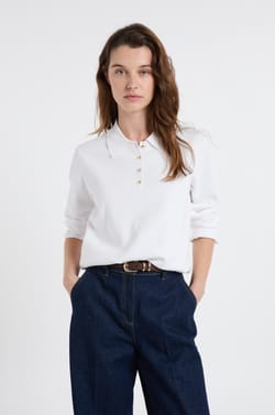 Pull col polo avec boutons dor&eacute;s;${refinementColor}