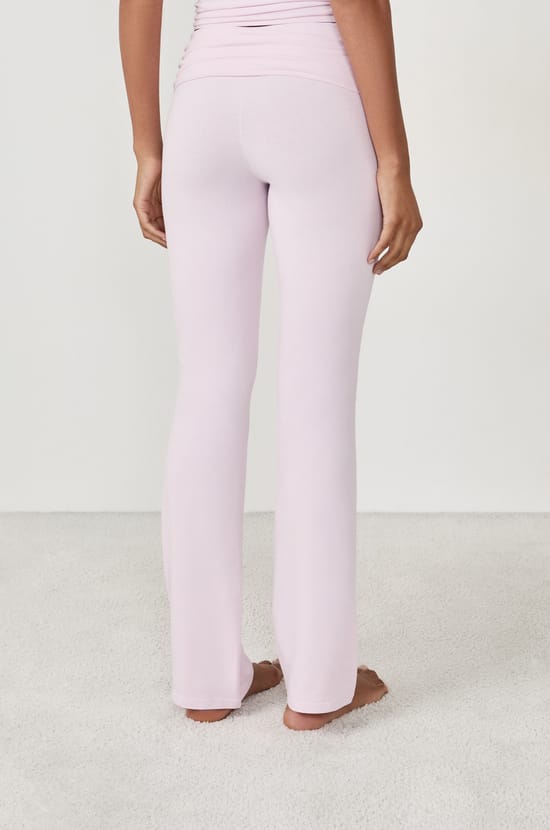 Pantalon de pyjama évasé;${refinementColor}