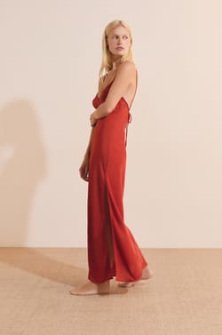 Nuisette longue avec dos nu;${refinementColor}