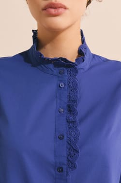 Chemise en coton avec broderie anglaise;${refinementColor}