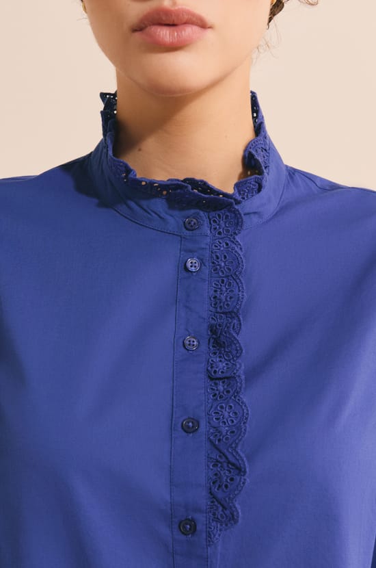 Chemise en coton avec broderie anglaise;${refinementColor}