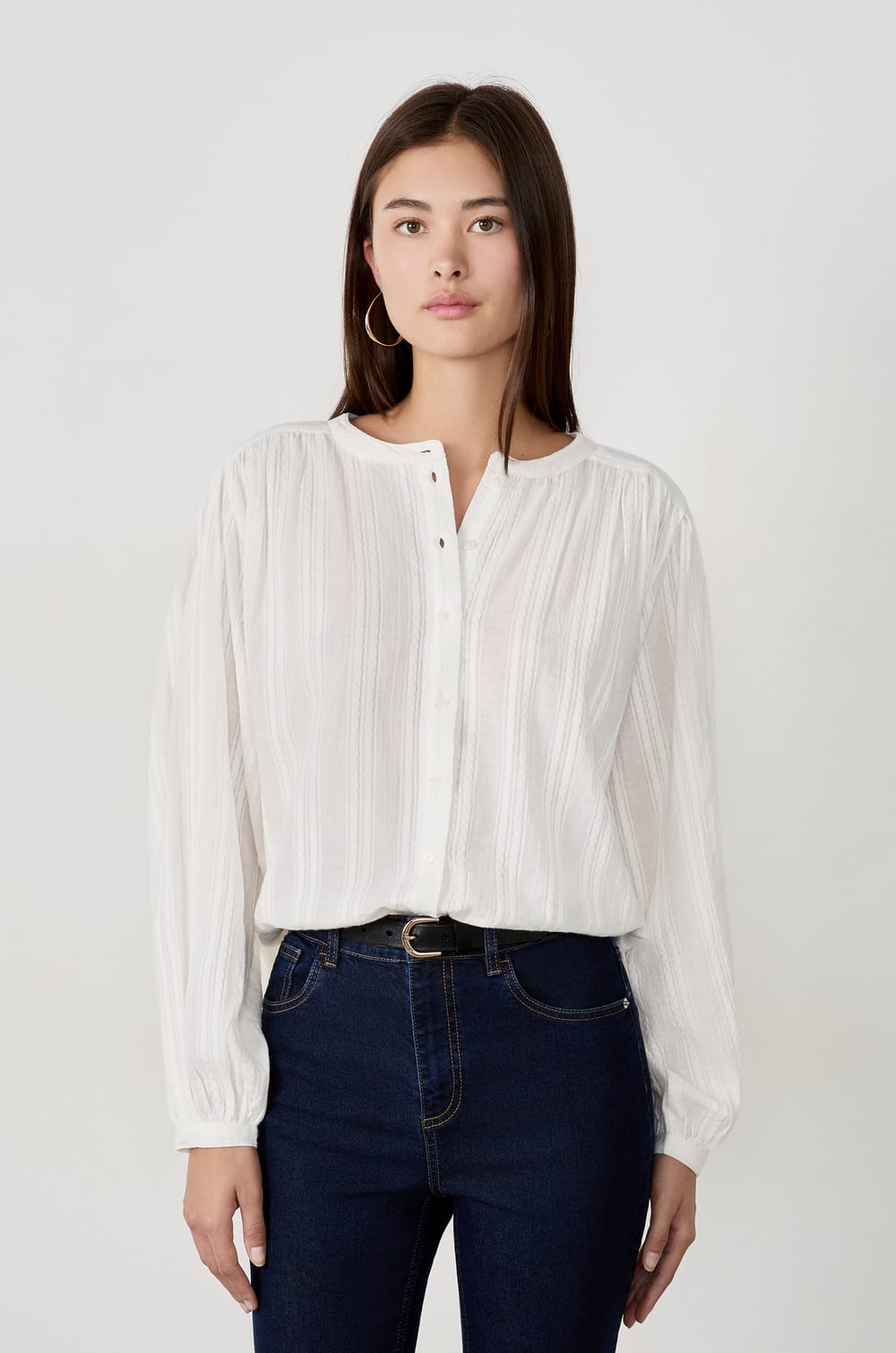 Camisa de manga larga con bordados;${refinementColor}
