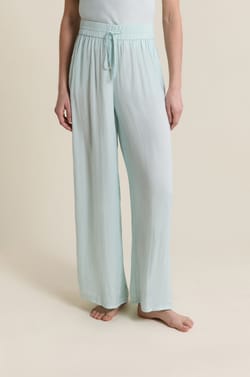 Pantal&oacute;n satinado de corte ancho;${refinementColor}