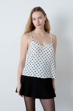 Top de tirantes con lunares;${refinementColor}