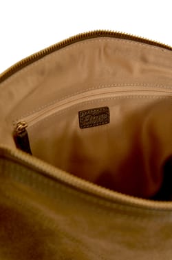 Sac en cuir avec bandouli&egrave;re;${refinementColor}