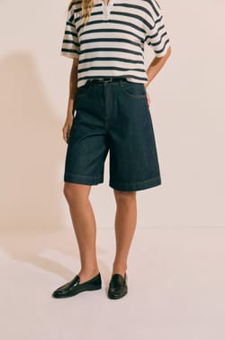 Bermuda effet jean en coton;${refinementColor}