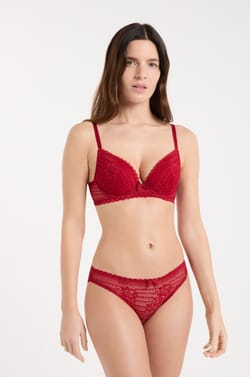 Lace Briefs;${refinementColor}