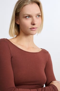 Boat neck t-shirt with wool;${refinementColor}