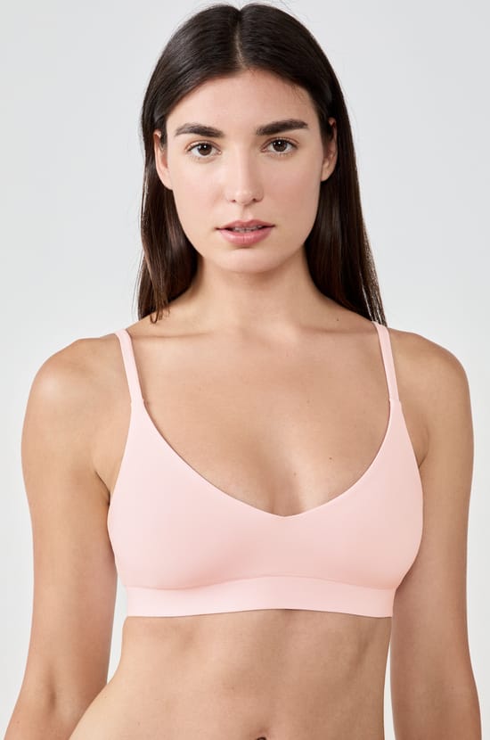 Triangle microfiber bra with removable pads;${refinementColor}