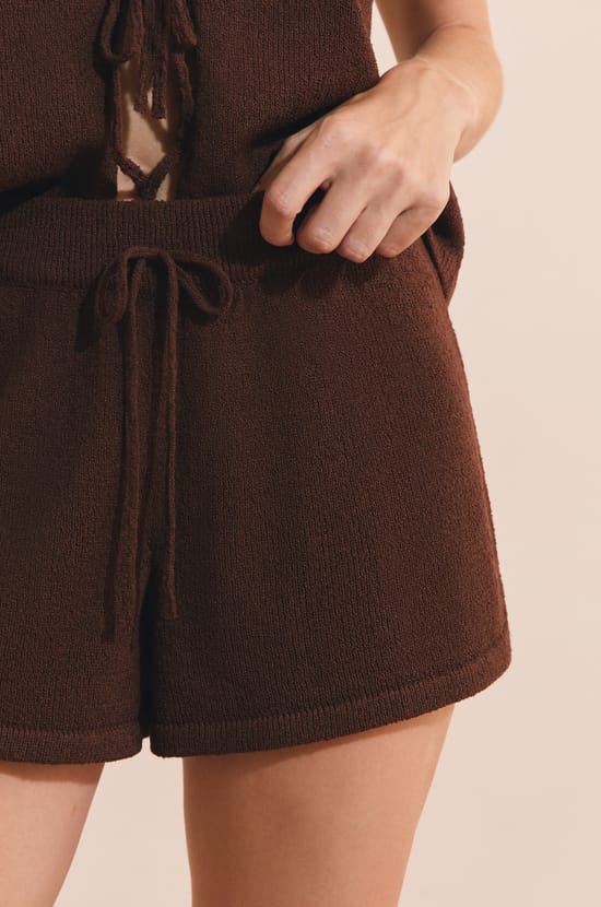 Pantal&oacute;n corto de pijama con cord&oacute;n;${refinementColor}